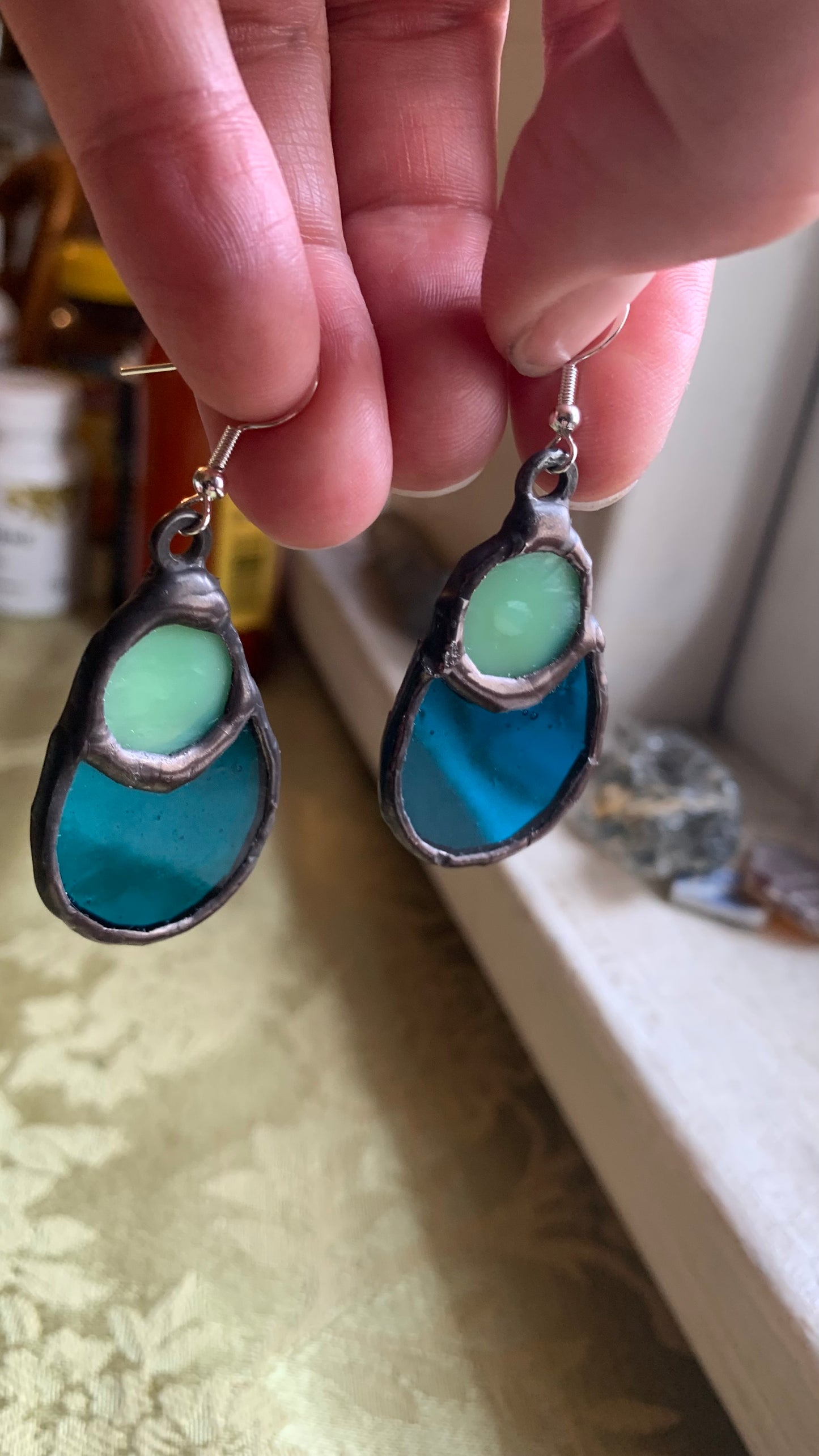 October 10 - 1 Day Stained Glass Earrings Workshop