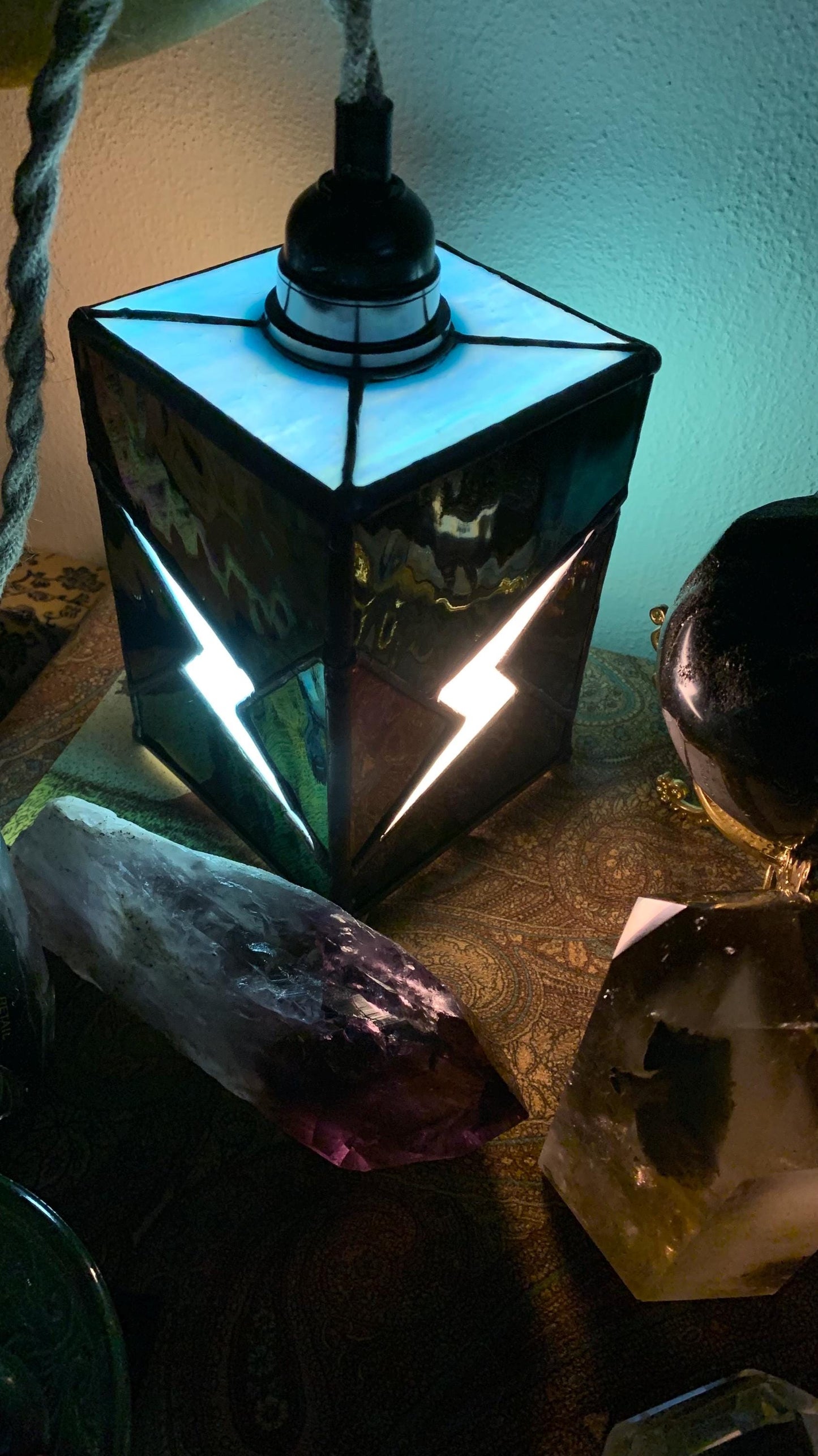 Lightening Bolt Lamp